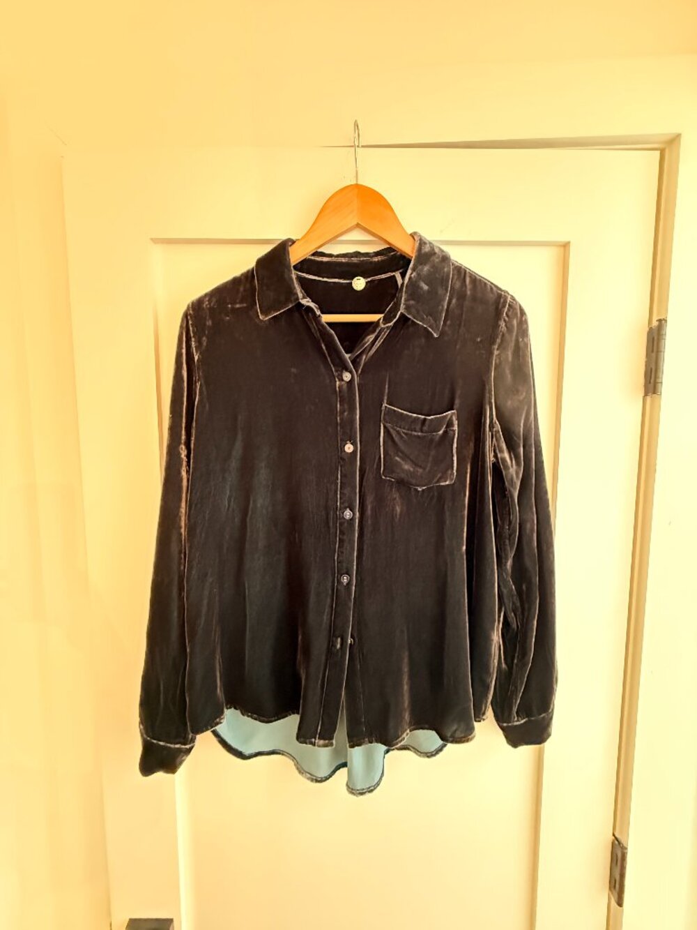 Margaret O'Leary Silk Blend "Velvet" Button Down, Size: S